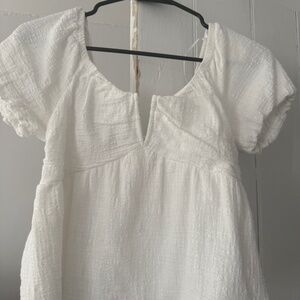 Cute White summer top